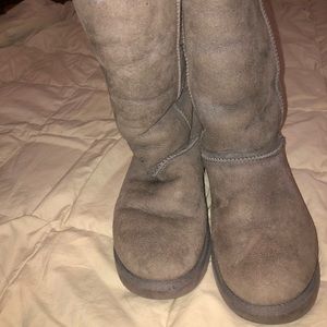 Grey tall Uggs